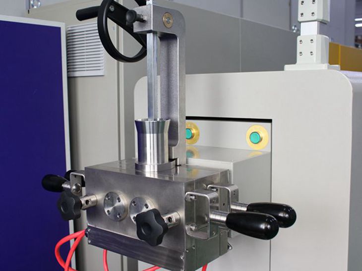 Torque rheometer for measuring shear viscosity spectrum of polymer