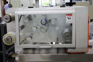 Laboratory small precision calender 